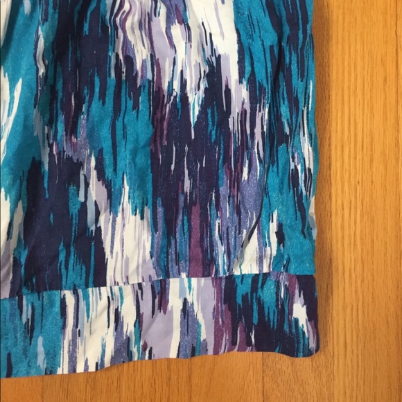 Blue, purple, and white patterned tank top - Picture 3 of 4